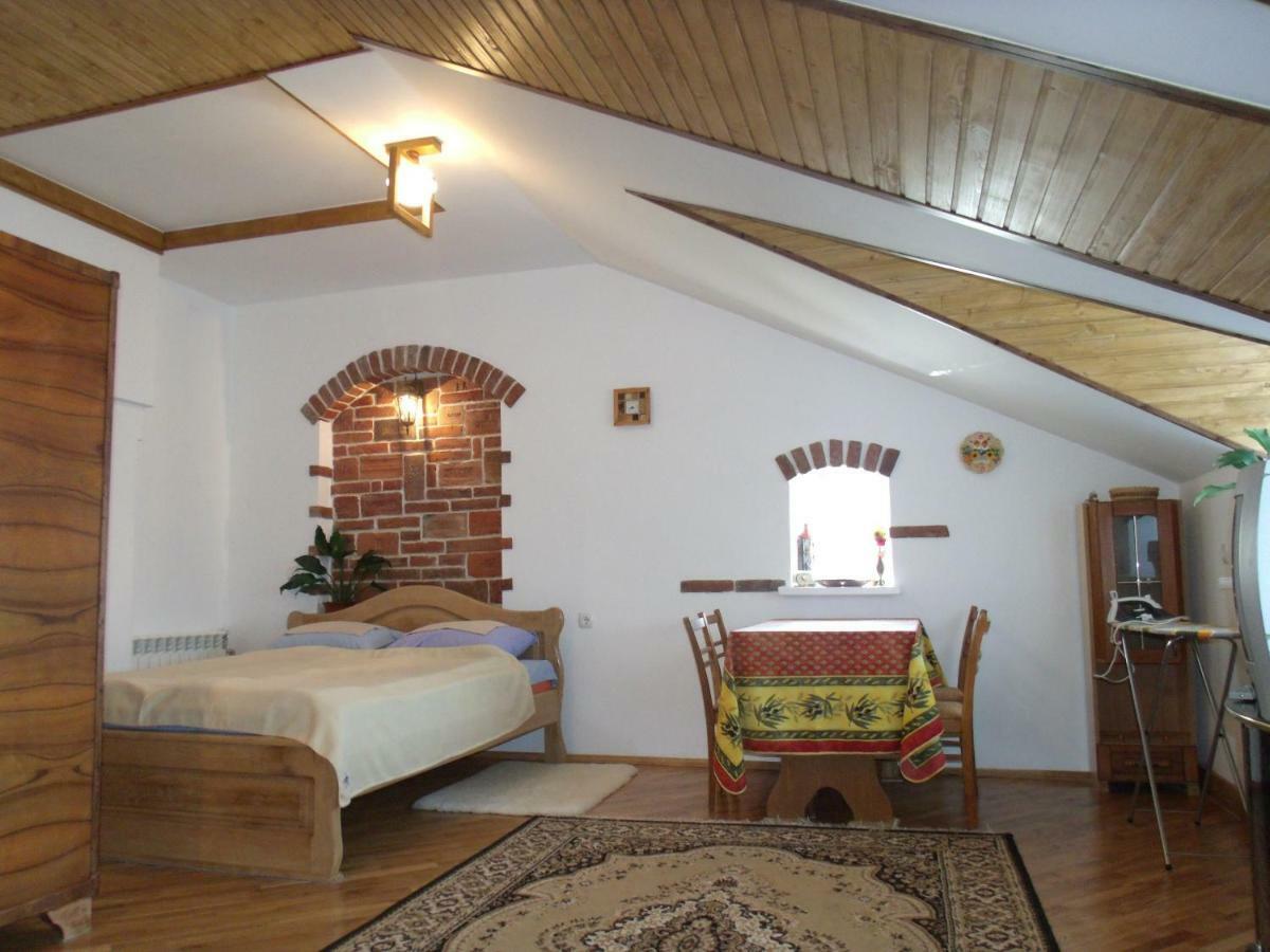 Квартира-Студия В Стиле Шале Truskavets Bagian luar foto