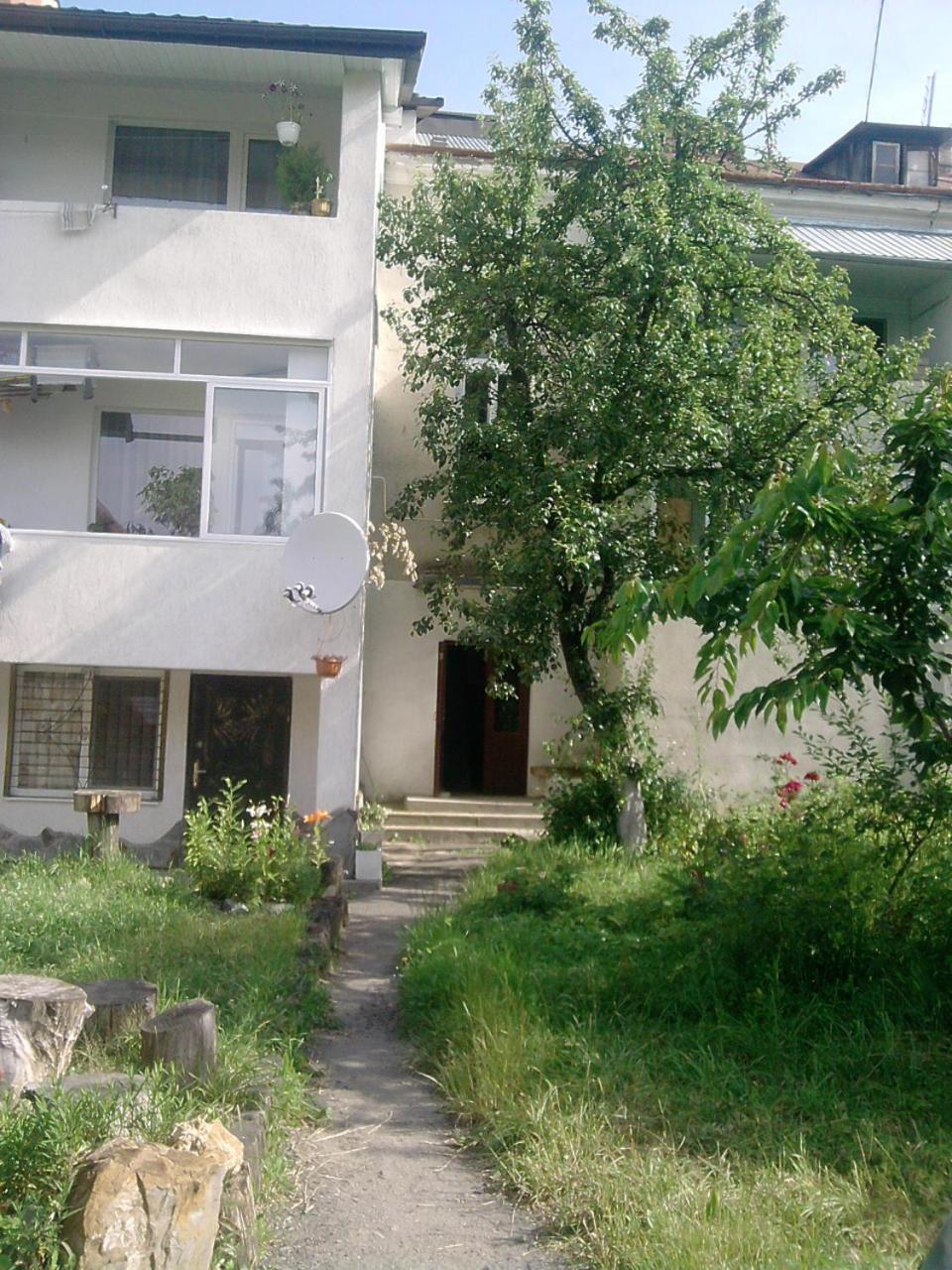 Квартира-Студия В Стиле Шале Truskavets Bagian luar foto