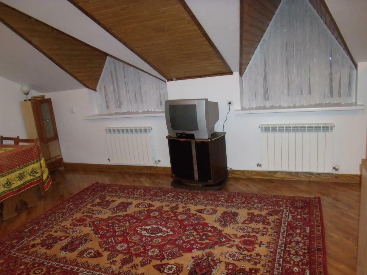 Квартира-Студия В Стиле Шале Truskavets Bagian luar foto